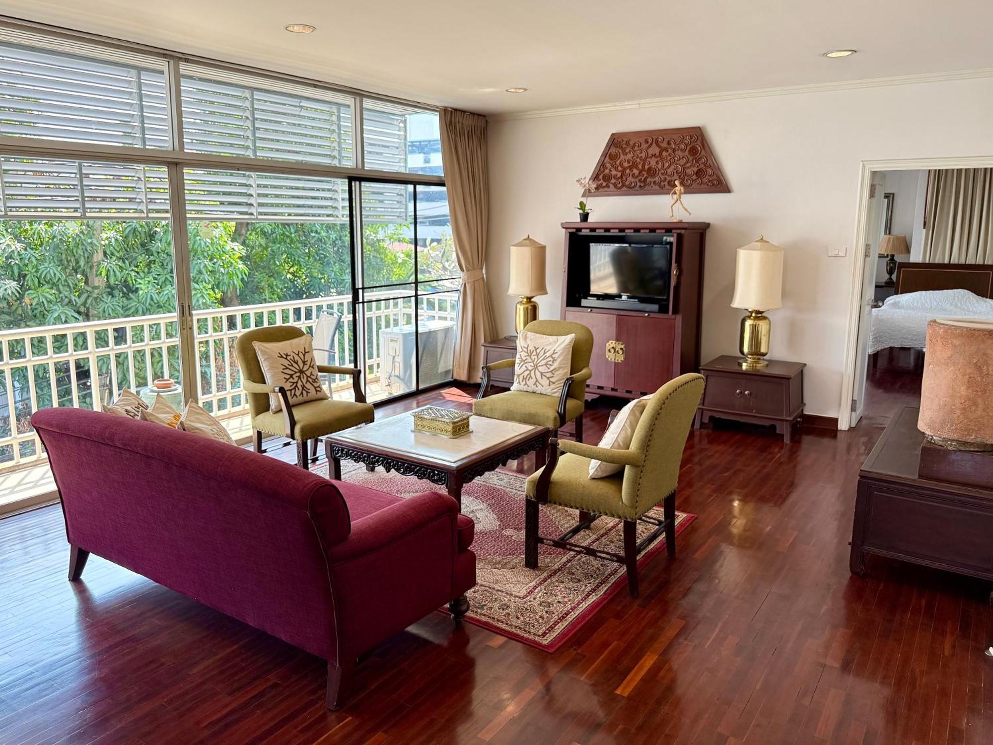 Samsen Suites/ 2 Br Suites for less Bangkok Extérieur photo