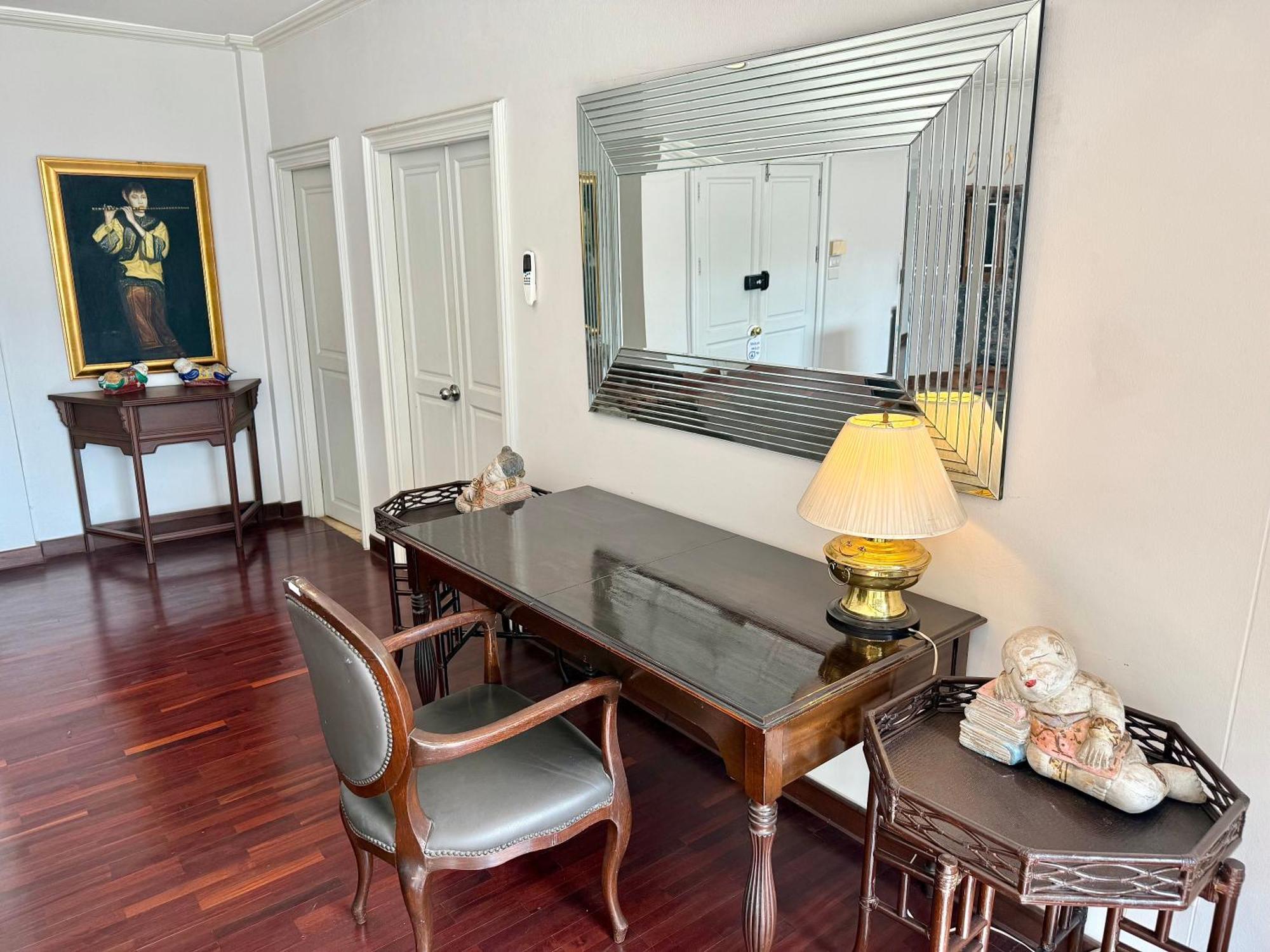 Samsen Suites/ 2 Br Suites for less Bangkok Extérieur photo